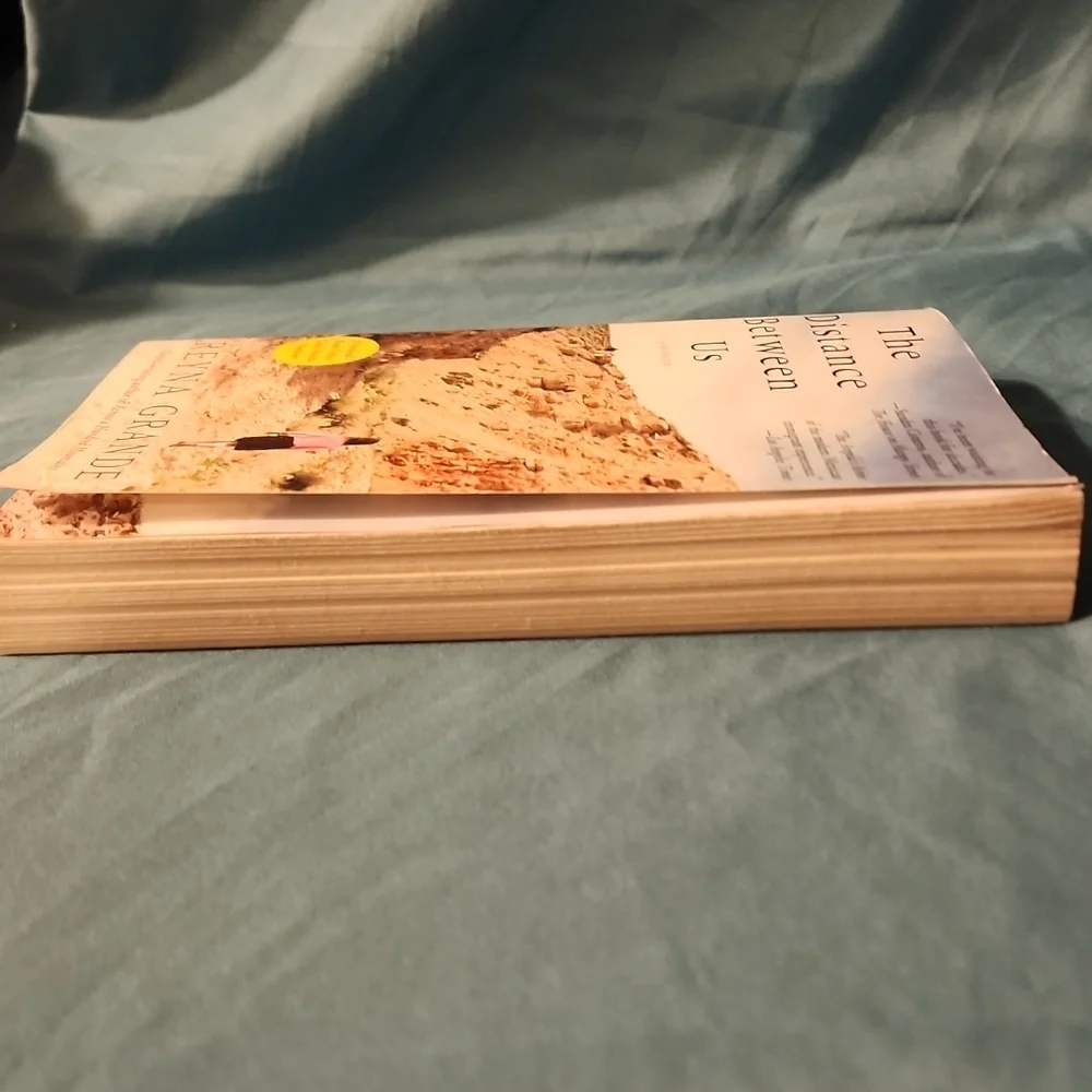 📖Book - Picture 3 of 3